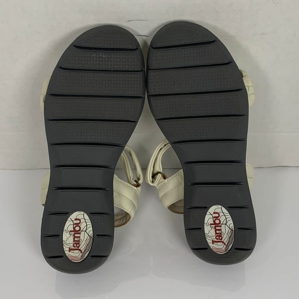 Jambu Vicky Women's Beige Open Toe Strappy Buckle Sandals Size 7 - Picture 5 of 10
